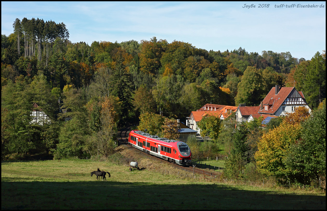 http://tuff-tuff-eisenbahn.de/herbst2018/632609_181007reckepferde.jpg